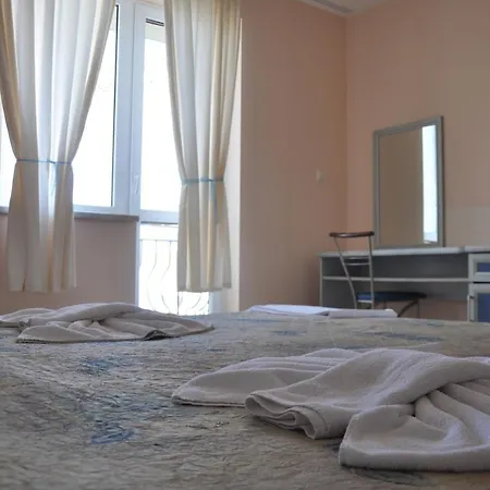 Belleville Otel 3*