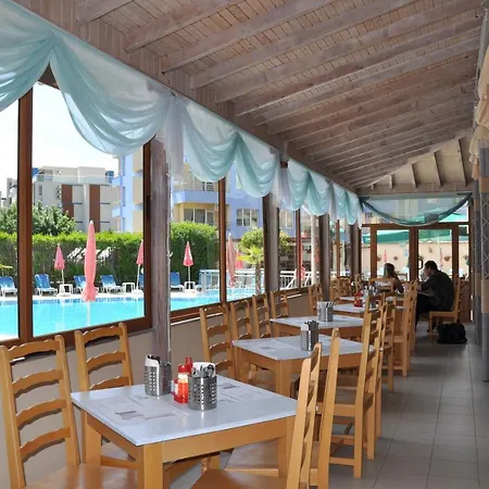 Belleville 阳光海滩