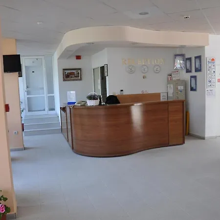 Belleville 3* 써니비치