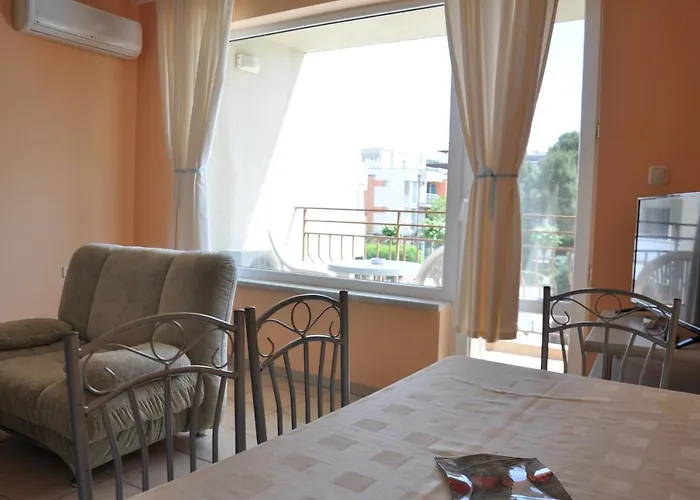 Belleville 3* Σάνι Μπιτς