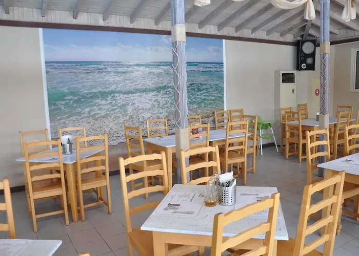 Belleville Szálloda Napospart