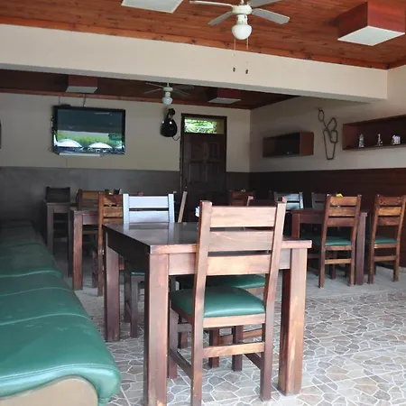 Hotell Belleville Slăntjev Brjag